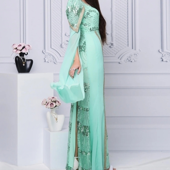 Mint Square Neck, Contrast Sequined, Split Thigh, Long Sleeved,  Mermaid Gown - Picture 8 of 16